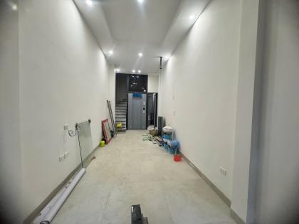 BÁN NHÀ PHỐ PHƯƠNG MAI ĐỐNG ĐA, 6 TẦNG THANG MÁY, LÔ GÓC, GẦN HỒ