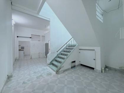 NGUYỄN TRỌNG TUYỂN GIAO NGUYỄN VĂN TRỖI - 80M2 3 TẦNG, NGANG 6M, XE HƠI ĐỖ CỬA - 11 TỶ.