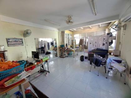 VỊ TRÍ PHỐ KINH DOANH ĐẶNG VĂN NGỮ - 80M2 3 TẦNG, NGANG GẦN 6M, XE HƠI ĐỖ CỬA CHỈ 11.5 TỶ.