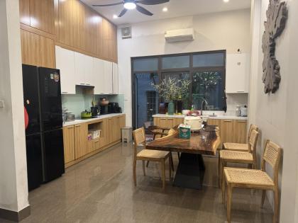 Bán Nhà P/Lô Ô Tô Tránh Quận Hai Bà 74m2-5T 2 THOÁNG 22 Tỷ Cảm Hội.