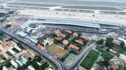 **Bán đất mặt tiền Trần Quốc Hoàn, p13, Tân Bình; 4,5x15m - cạnh ga T3