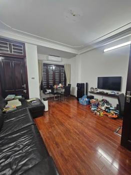 Bán Nhà Mặt Phố Thụy Khuê Tây Hồ 38m2-6T MT4,4m Vỉa Hè 2 Mặt Phố 21 Tỷ Thụy Khuê.