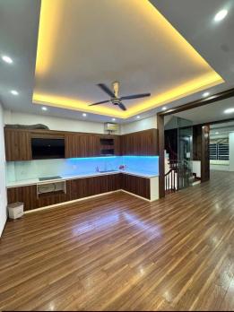 Bán Nhà P/Lô 2 Ô Tô Tránh Thái Hà Đống Đa 60m2-6T LÔ GÓC 3 THOÁNG 31 Tỷ Thái Hà.