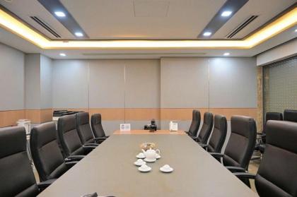 Bán nhà mặt phố Hồ Hạ Đình, Thanh Xuân 73m2, 6m mặt tiền, Giá trên 45 tỷ