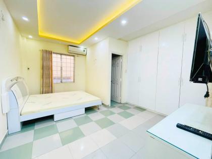 SÁT MT! Bán Nhà Mới Đẹp 5 Tầng CMT8, 43m2, Chỉ 7.3 Tỷ TL