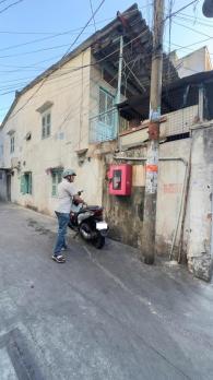Bán nhà HXH 5m, lô góc Trịnh Đình Trọng - thông ra Lạc Long Quân,4,2x28m 2 tầng, 7,4 tỷ.