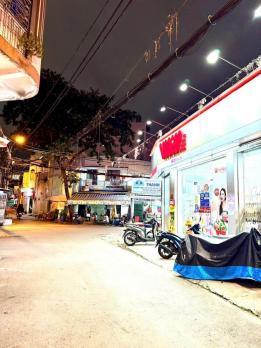 **Bán nhà hẻm 181 Nghĩa Phát, phường 6 Tân Bình (4,2*13) 3 lầu; dòng tiền