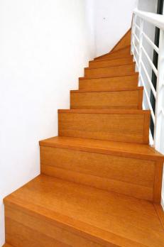 Cho thuê nhà – Ngõ 80 Chùa Láng, Láng Thượng, Đống Đa — Giá thuê: 12tr/tháng