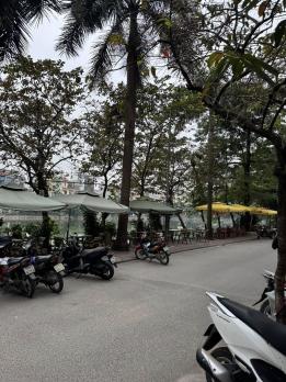 Bán Nhà Phương Mai Đống Đa 64m2-8T MT5m VIEW Hồ 2 Vỉa Hè 34 Tỷ Phương Mai.