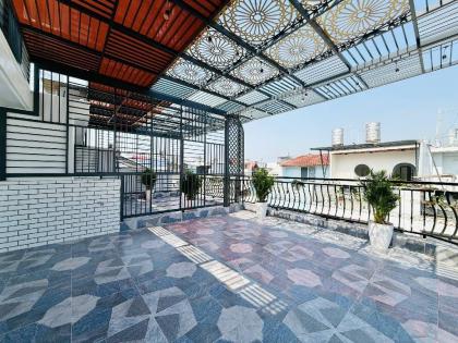 Bán nhà HXH Trường Chinh 3 tầng 70m2(5*14) gần Pandora Trường Chinh tặng full NT chỉ 7.5 tỷ