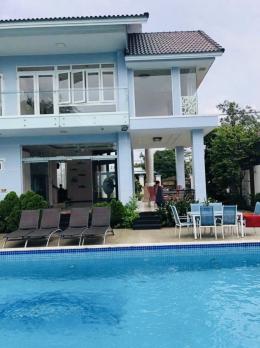 Bán nhà Mặt tiền Dương Công Khi - gần Song Hành, 20x34m,  2 tầng + hồ bơi, 26,5 tỷ.