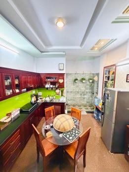 Bán nhà 4 tầng HXT đường Quang Trung 64m2(4*16) vào ở ngay sát Chợ Hạnh Thông Tây chỉ 7.5 tỷ