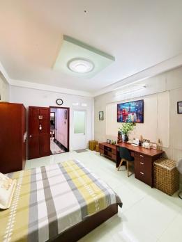 Bán nhà 4 tầng HXT đường Quang Trung 64m2(4*16) vào ở ngay sát Chợ Hạnh Thông Tây chỉ 7.5 tỷ