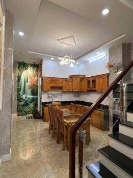 Bán nhà 4 tầng HXH đường Nguyễn Văn Quá 115m2(5*23) vào ở ngay sát GALAXY chỉ 6 tỷ