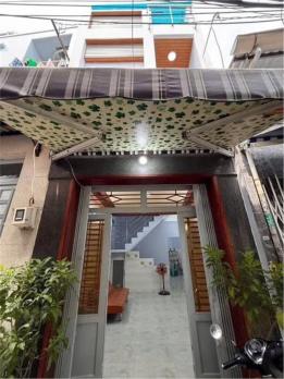 Nhà Đường Lạc Long Quân Phường 3 Quận 11 Cũ .(Cách mặt tiền ~50m).