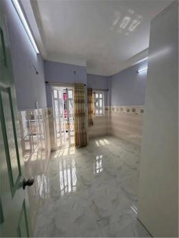 Nhà Đường Lạc Long Quân Phường 3 Quận 11 Cũ .(Cách mặt tiền ~50m).