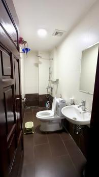 Cho thuê nhà Ngõ 59 Hoàng Hoa Thám, diện tích 70m , mặt tiền 5.5m, giá  8 triệu