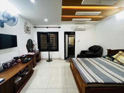 Ở NGAY! Bán Nhà Đẹp 4 Tầng Xe Hơi Thông Trần Quang Diệu, 56m2, Chỉ 11 Tỷ TL