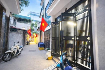 Bán Nhà Trích Sài Tây Hồ 100m2-6T MT6m Vừa Ở Vừa Kinh Doanh 24,5 Tỷ Trích Sài.