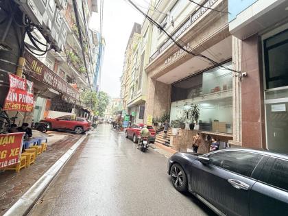 Bán Nhà Mặt Phố Đồng Bát Nam Từ Liêm 70m2-7T MT5m Vỉa Hè 33 Tỷ Đồng Bát.