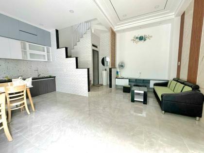 Bán nhà HXH gần Emart Phan Huy Ích 4 tầng ngang 6.3m nhà dòng tiền 144tr/năm chỉ 4 tỷ.