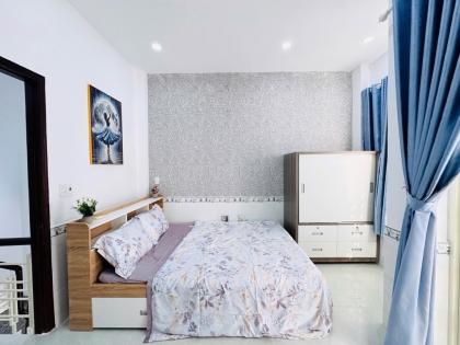 Bán nhà lô góc hai mặt tiền HXH Nguyễn Duy Cung ngang 4m gần Emart Phan Huy Ích nhỉnh 3tỷ.