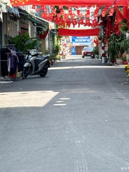 Bán nhà HXH đường Phạm Văn Chiêu 40m2 gần trường THCS Phạm Văn Chiêu nhỉnh 3tỷ.