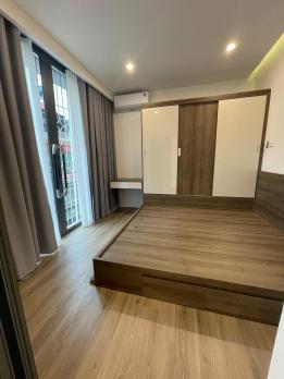 Bán nhà tập thể phố Chùa Bộc, Đống Đa, nhà đẹp full nội thất, sổ đỏ to