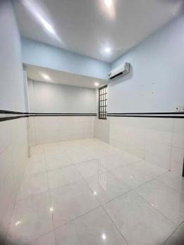 Bán nhà HXH đường Trần Thái Tông 32m2 nở hậu tài lộc gần chợ Tân Trụ dọn vào ở ngay chỉ 4tỷ.