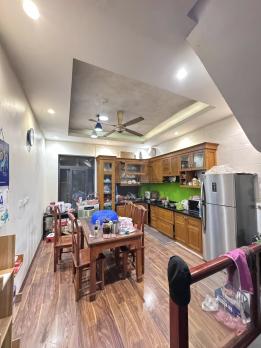 Bán Nhà Nhật Chiêu Tây Hồ 60m2-5T Vừa Ở Vừa Kinh Doanh 26,5 Tỷ Nhật Chiêu.