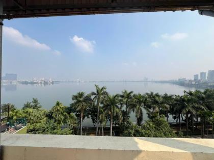 Bán Nhà Trích Sài Tây Hồ 45m2-7T MT6m VIEW Hồ Tây 24,5 Tỷ Trích Sài.