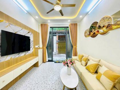 SIÊU PHẨM MỚI TẠI GÒ VẤP - FULL NỘI THẤT XỊN XÒ - 35M2 CHỈ 5TỶ880. LH:0901754355.