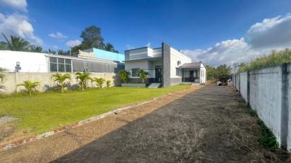 BÁN NHÀ ĐẤT 2 MẶT TIỀN LỘ TẠI TP CẦN THƠ, 1830M2 CHỈ 4.9 TỶ. LH;0901045679.