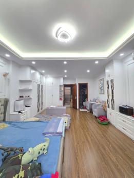 Bán nhà Lk Vạn Phúc DT 50m2, 7 Tầng, MT 5m, Giá 23.5 Tỷ Hà Đông Hà Nội