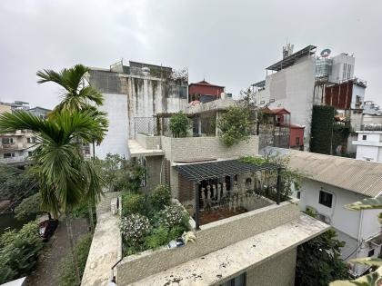 Bán Nhà VIEW Hồ Đội Cấn Ba Đình 254m2-4T MT11m VIEW Hồ 2 THOÁNG 125 Tỷ Đội Cấn.