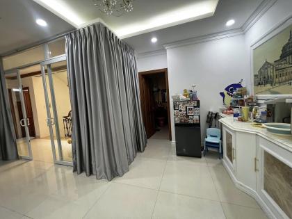 Bán nhà MT Phan Thúc Duyện - giao Trần Quốc Hoàn, 8,5x17m, hậu 11m, 6 Tầng, 45 tỷ