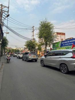 MẶT TIỀN NGUYỄN VĂN QUÁ – ĐÔNG HƯNG THUẬN Q12 – BUÔN BÁN ĐỈNH CAO