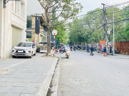 Bán Nhà Xuân La Tây Hồ 74m2-8T 3 THOÁNG Ô Tô Đỗ Cửa 27,5 Tỷ Xuân La.