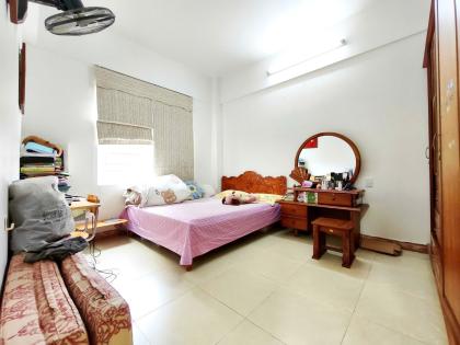 Bán gấp căn hộ chung cư Khu đô thị Định Công, Hoàng Mai, view mặt phố, SĐCC