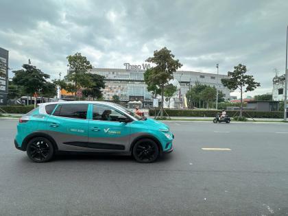 Bán KS HXH sát Emart Phan Huy Ích 6L T.máy ngang 5.2m 125m2 17PN TN100tr chỉ 18.X tỷ.