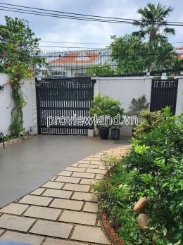 Bán biệt thự Thảo Điền, 3 tầng, 5PN-6WC, 295m2 đất, có sân vườn rộng