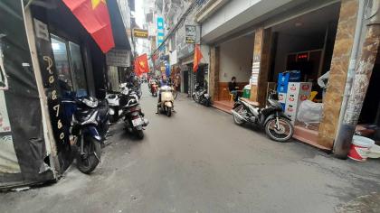 Bán Nhà Mặt Phố Thái Thịnh 1 Đống Đa 90m2-8T MT5m LÔ GÓC 2MT 39,8 Tỷ Thái Thịnh 1.