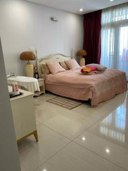 Ở NGAY! Bán Nhà Đẹp 4 Tầng Hẻm Xe Hơi Lê Văn Sỹ, 52m2, Chỉ 10.3 Tỷ TL