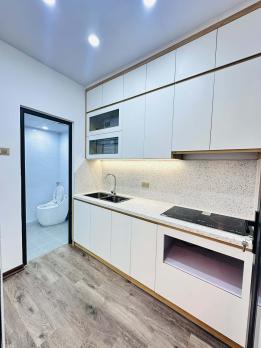 Bán căn hộ tập thể Văn Hương, Tôn Đức Thắng, Đống Đa, nhà đẹp full nội thất, ngõ rộng