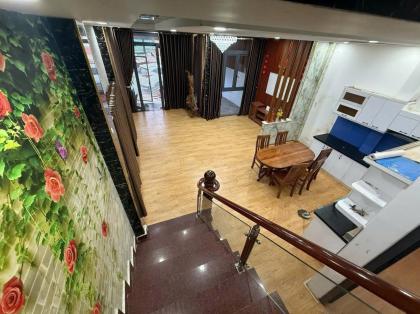 Bán nhà SRXD đường hoàng diệu phường 5 Đà Lạt ngang 6.4m giá 6.8 tỷ