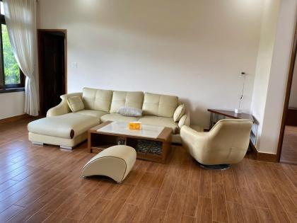 Cho thuê Villa sân vườn sân đậu ô tô đường Nguyễn An Ninh TP. Đà Lạt