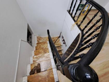 Bán Nhà Mặt Phố Đội Cấn Ba Đình 33/38m2-4T LÔ GÓC 2 THOÁNG 13,8 Tỷ Đội Cấn.