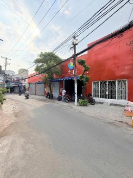 Bán nhà Măt tiền Hoàng Xuân Nhị -  giao Âu Cơ, 4,3x20m, nở hậu 7m, Cấp 4 - tiện xây, 8,5 tỷ.