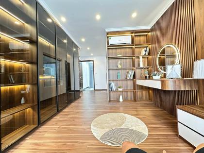 Bán Nhà Ngọc Khánh Ba Đình 55m2-6T Th/Máy Vừa Ở Vừa KD 15,8 Tỷ Ngọc Khánh.