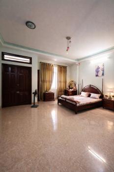 Bán GẤP nhà hẻm 256 Phan Huy Ích ngang 6m 198m2 4 lầu gần Emart, ga Metro nhỉnh 20 tỷ.